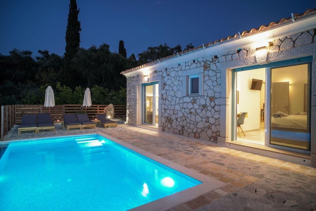Villa Di Pietra II Liapades Eksteriør bilde